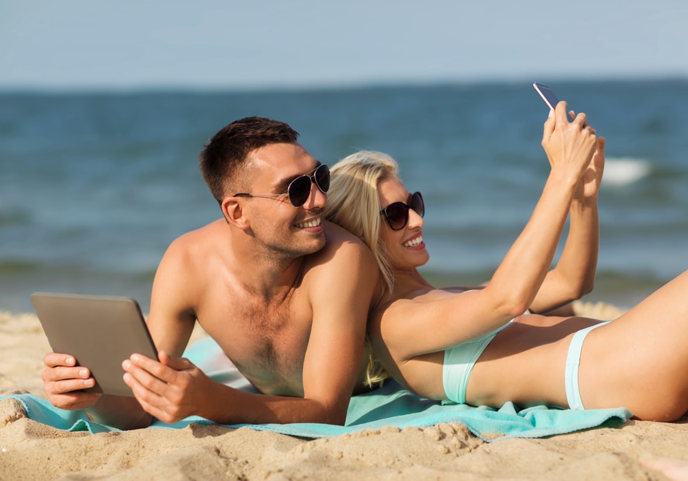 Vale la pena avere una relazione in vacanza? Ecco quattro regole importanti